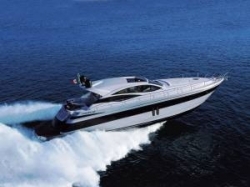 Pershing 62
