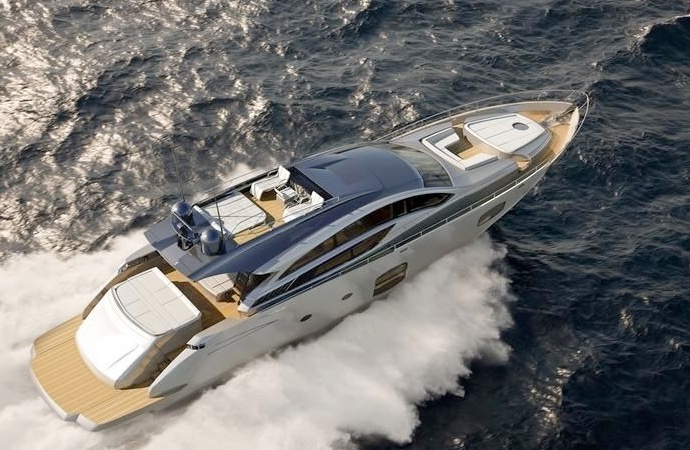 quanto costa uno yacht pershing 82